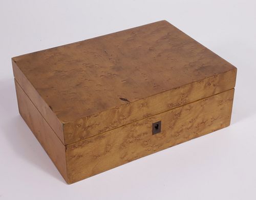 BIRD S EYE MAPLE JEWELRY BOXBird s 37c934