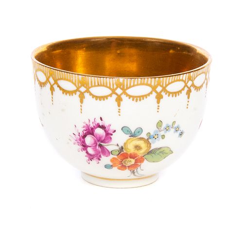 MEISSEN HANDLESS CUP WITH GOLD