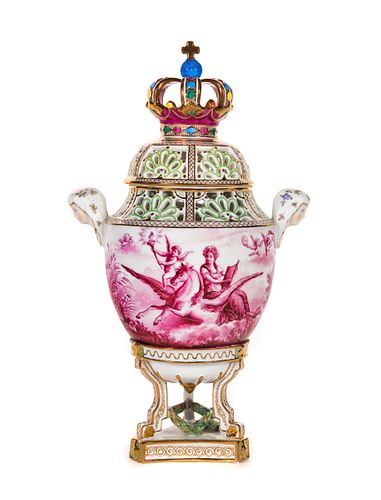 MEISSEN RETICULATED PORCELAIN URNMeissen