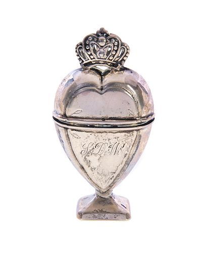 STERLING BOX HEART SHAPED WITH 37ca4b