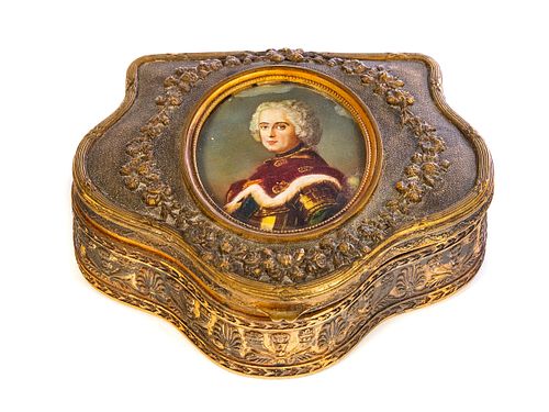 GILT BRONZE DRESSER BOX W MINIATURE 37caeb