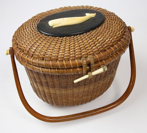 VINTAGE NANTUCKET FRIENDSHIP BASKET