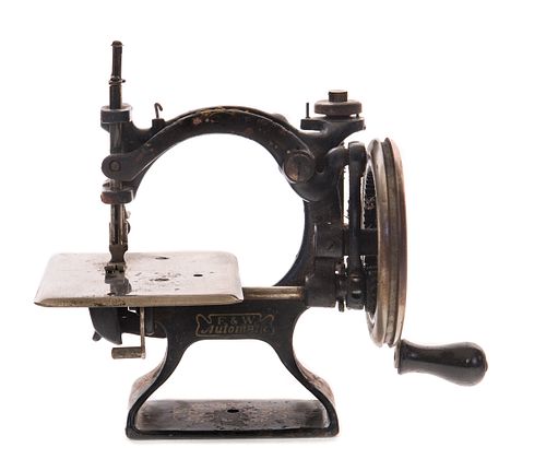 FW AUTOMATIC VICTORIAN CHILDS SEWING