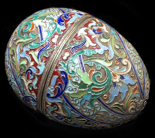 RUSSIAN SILVER ENAMELED EGGRussian 37cce4