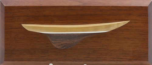 MINIATURE HALF HULL YACHT MODEL 37cdd9