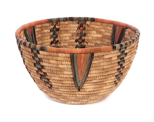 LARGE HOPI COLORED COILED BASKETMeasures 37cf16