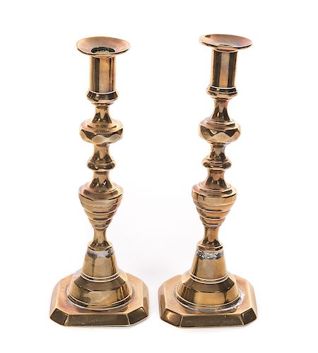 PAIR OF EARLY BRASS PUSH UP CANDLESTICKSMeasures 37cfdd