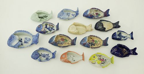 FOURTEEN CHINESE EXPORT PORCELAIN FISH