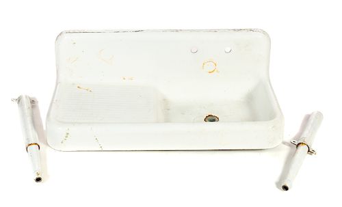 ANTIQUE PORCELAIN SINKGood original