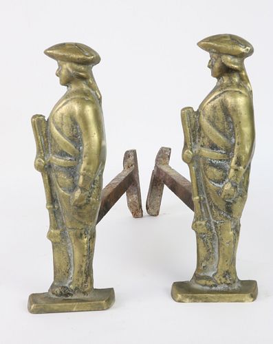 PAIR OF ANTIQUE MINUTEMAN CAST 37d45e