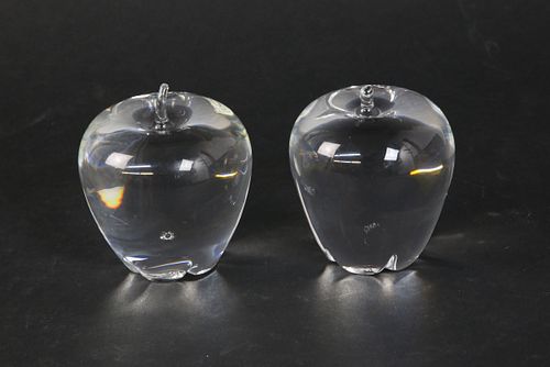 TWO SIGNED STEUBEN GLASS APPLES  37d49c