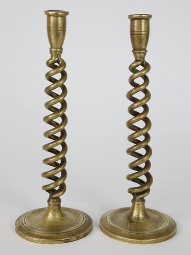 PAIR OF ANTIQUE BRASS BARLEY TWIST 37d4df