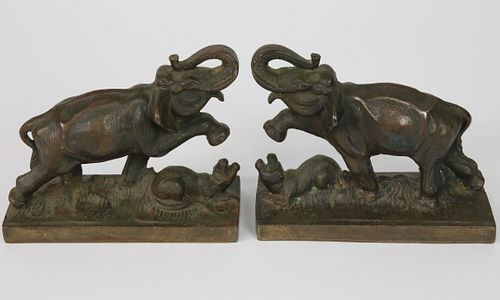 VINTAGE PAIR OF CAST BRONZE ELEPHANT