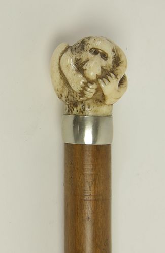 JAPANESE CARVED BONE MONKEY KNOB 37d4da