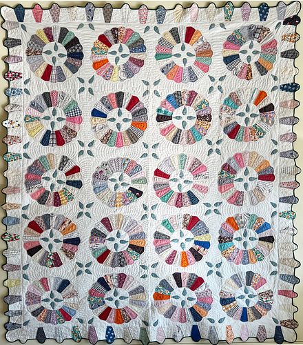 FINELY QUILTED COLORFUL DRESDEN 37d5ce