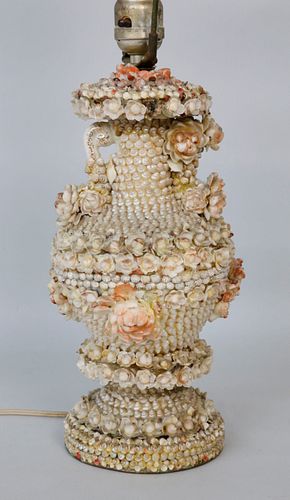 VINTAGE SEASHELL ENCRUSTED TABLE 37d697