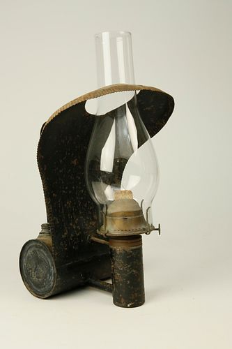 COBRA TIN KEROSENE LAMP, 19TH CENTURYCobra