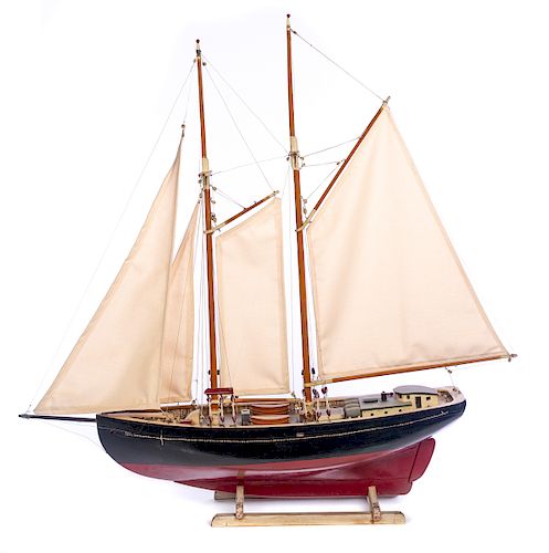 SHIP MODELGood Condition: . Shows appropriate
