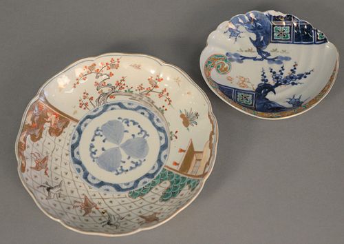 GROUP OF TWENTY-FOUR CHINESE PORCELAIN