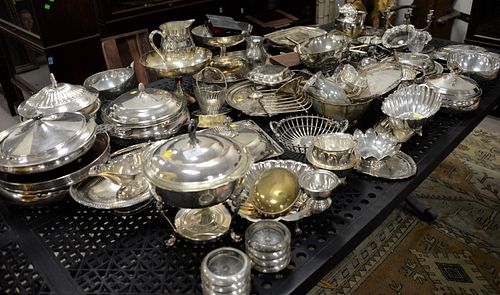 LARGE GROUP OF SILVERPLATE TO INCLUDE 37b2d7
