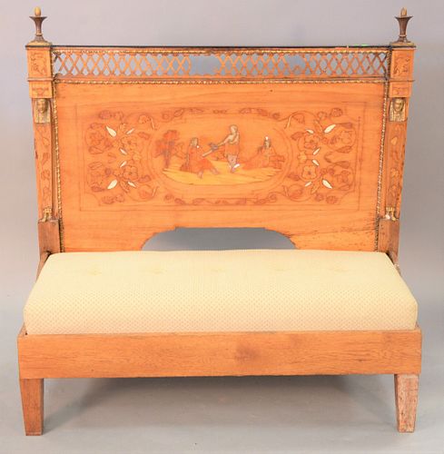 HALL BENCH WITH CLASSICAL MOTIF 37b322