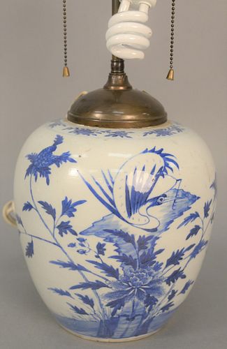 CHINESE BLUE AND WHITE GINGER JAR