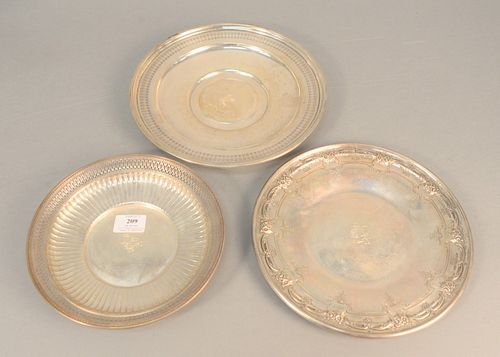 THREE STERLING PLATES, DIA. 9, 10 1/2