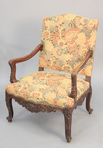 HEAVILY CARVED FRENCH STYLE ARMCHAIR 37b565