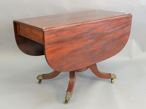 FEDERAL MAHOGANY DINING ROOM TABLE,