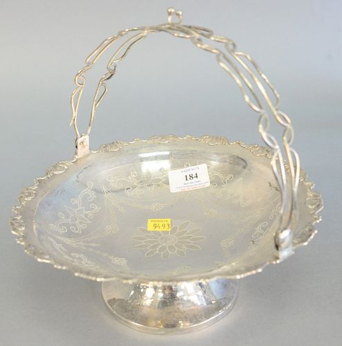 CHINESE SILVER BASKET WITH TWO 37b674