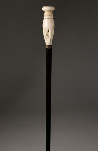 LADY'S GRASPING HAND WALKING STICK,