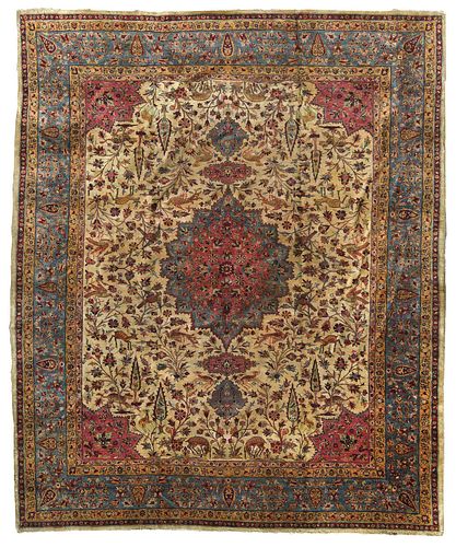 HUNTING TABRIZ CARPETmid 20th century  37bebe