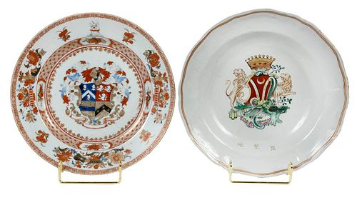 CHINESE EXPORT ARMORIAL PORCELAIN 37bef1