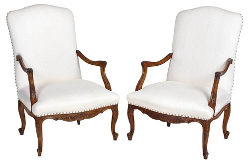 PAIR PROVINCIAL LOUIS XV STYLE 37bf28