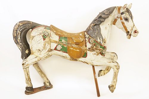 VINTAGE CARVED AND POLYCHROME CAROUSEL 37c056