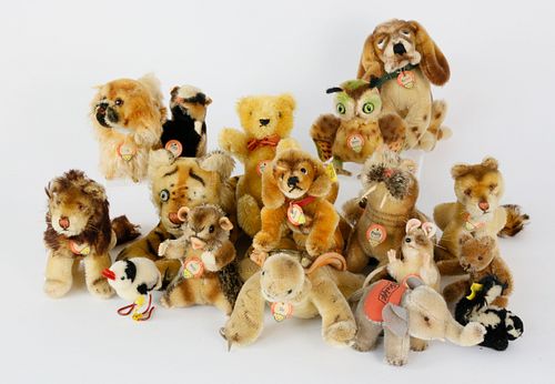 COLLECTION OF 18 ANTIQUE STEIFF 37ec20