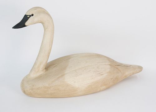 HAND CARVED WOODEN NESTING SWAN