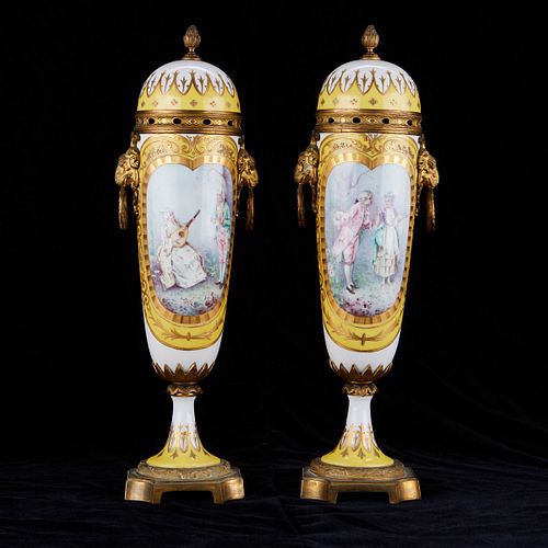 PAIR OF YELLOW SEVRES STYLE URNSPair 37edce