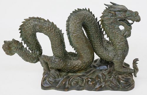 CHINESE PATINATED BRONZE DRAGON 37ee87