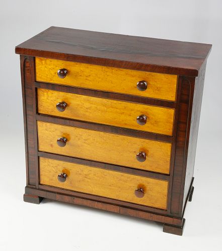 19TH CENTURY MAHOGANY CHILD S CHEST 37ef6a