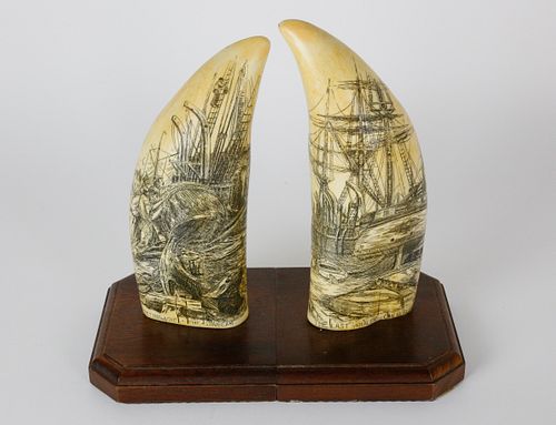 PAIR OF MUSEUM REPRODUCTION WHALE 37f105