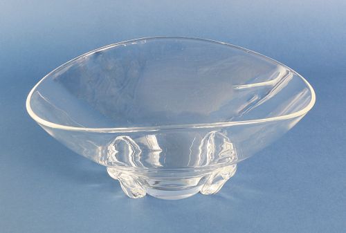 SIGNED STEUBEN CLEAR CRYSTAL CENTERPIECE 37f12a