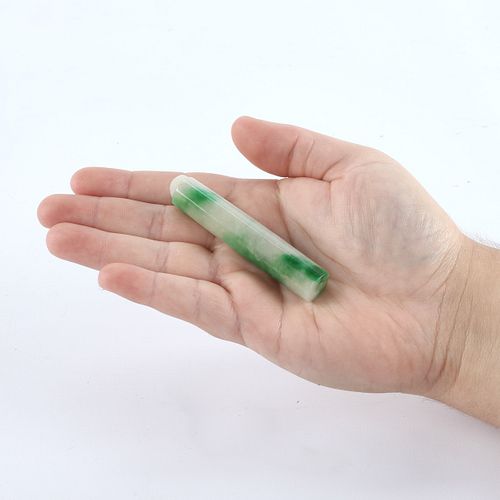 CHINESE JADEITE JADE FEATHER HOLDERChinese