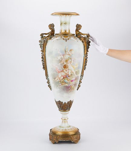 MONUMENTAL SEVRES STYLE PORCELAIN 37f3a8