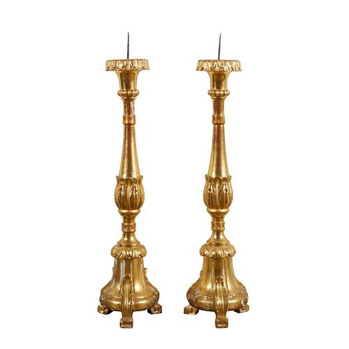 PAIR OF LARGE GILT PLASTER TORCHIERE 37f3c8
