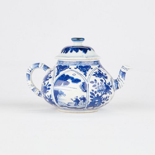 18TH C. CHINESE PORCELAIN B&W CRACKLE