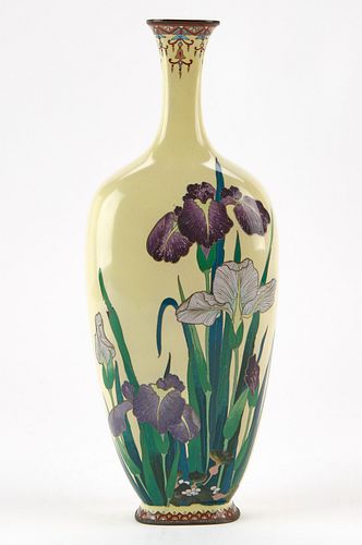 JAPANESE CLOISONNE NARROW-NECKED VASE