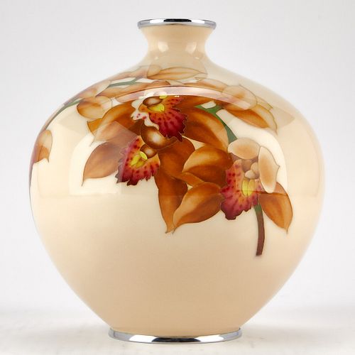 JAPANESE BULBOUS CLOISONNE VASE