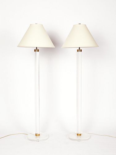PAIR OF LUCITE LAMPS - MANNER OF