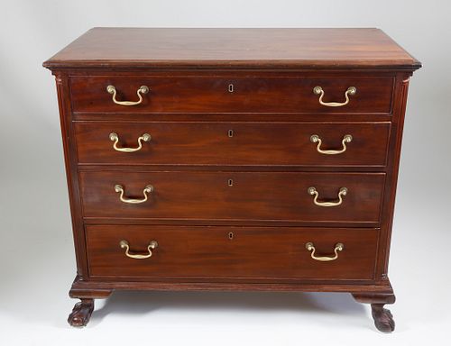 NEW ENGLAND MAHOGANY CHIPPENDALE